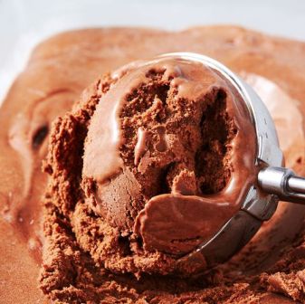 190328-chocolate-ice-cream-008-1553897042.jpg